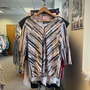 Onque Casuals Women's Top - Black, White, Pink